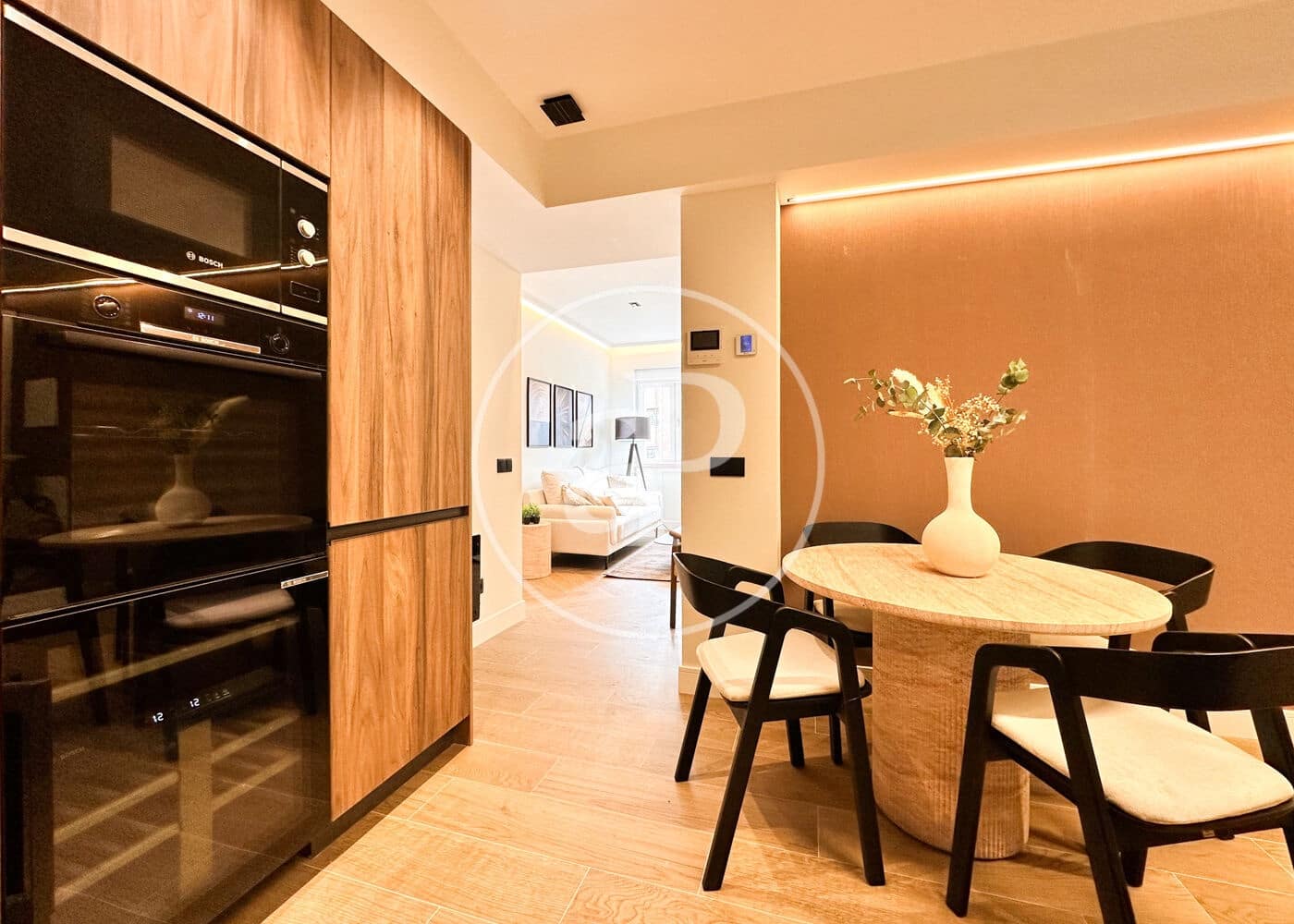 2 soveværelse Lejlighed til salg i Madrid by - € 1.050.000 (Ref: 9732131)