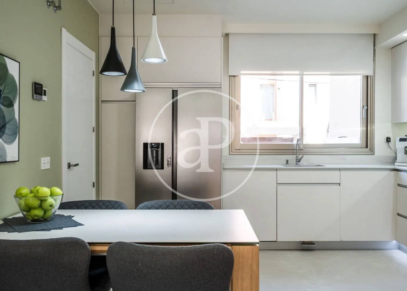 4 bedroom Villa for sale in Madrid city with pool - € 1,595,000 (Ref: 9732132)