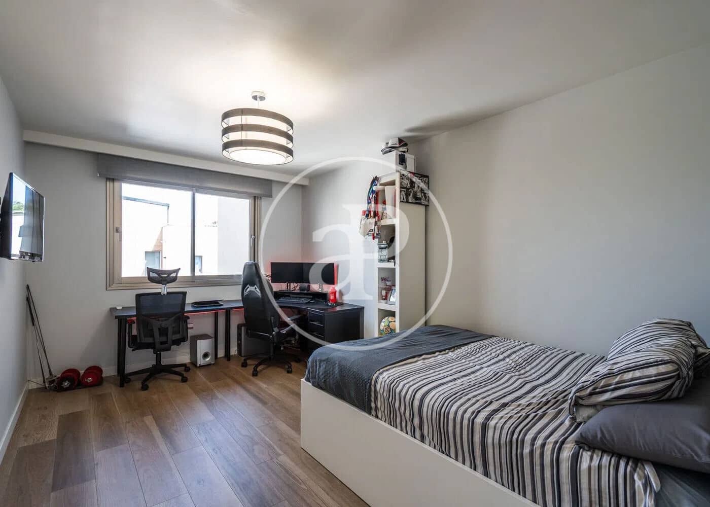 4 bedroom Villa for sale in Madrid city with pool - € 1,595,000 (Ref: 9732132)