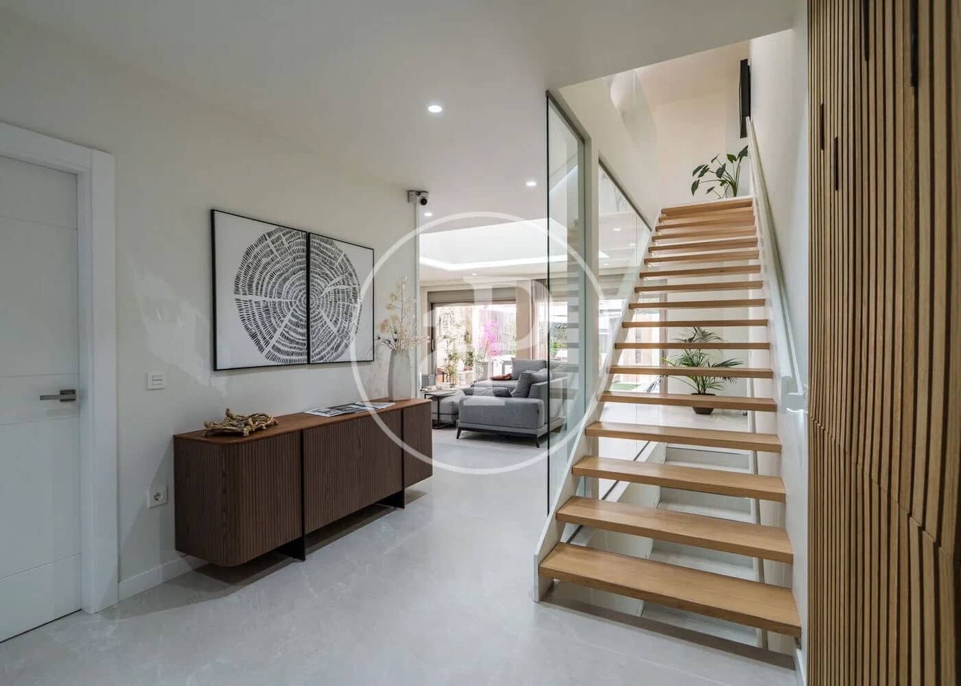 4 bedroom Villa for sale in Madrid city with pool - € 1,595,000 (Ref: 9732132)