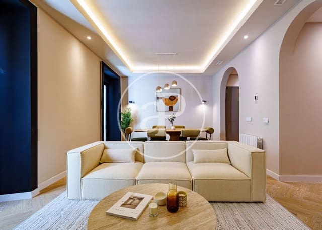 Apartamento de 3 habitaciones en Palacio, Madrid ciudad en venta - 995.000 € (Ref: 9732133)