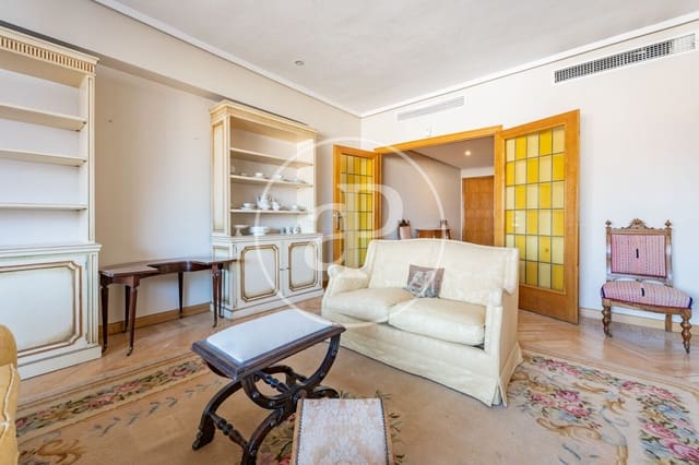 5 soverom Leilighet til salgs i Almagro, Madrid by - € 2 200 000 (Ref: 9732135)