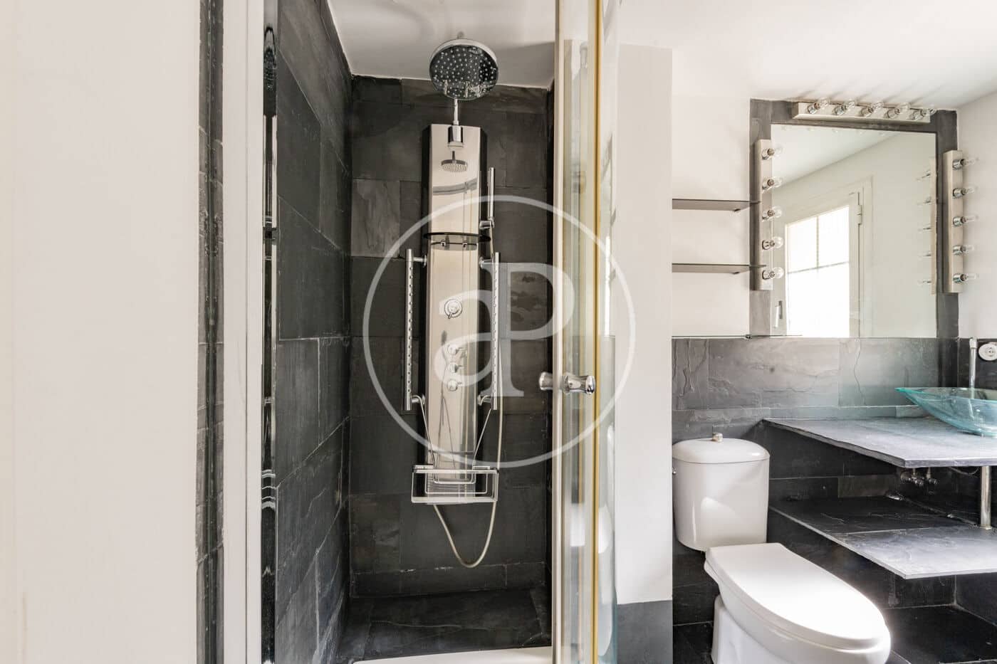 3 bedroom Apartment for sale in Madrid city with pool - € 629,000 (Ref: 9735594)