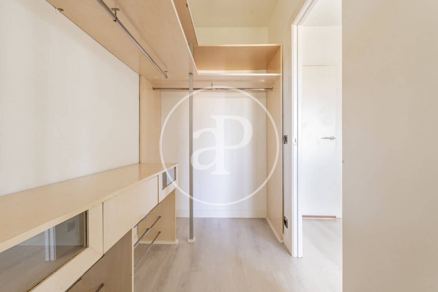 3 bedroom Apartment for sale in Madrid city with pool - € 629,000 (Ref: 9735594)