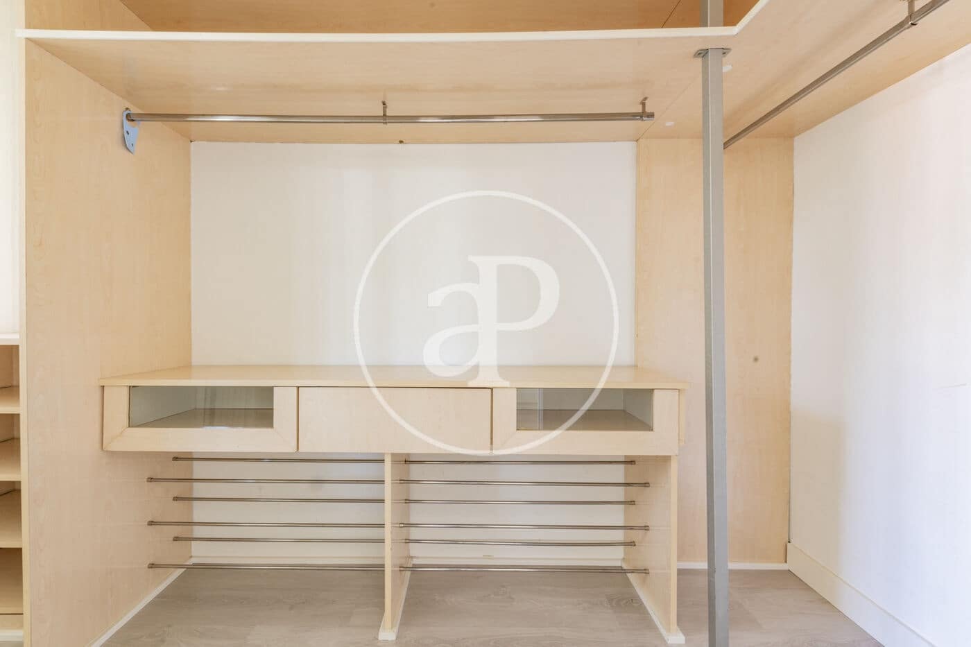 3 bedroom Apartment for sale in Madrid city with pool - € 629,000 (Ref: 9735594)