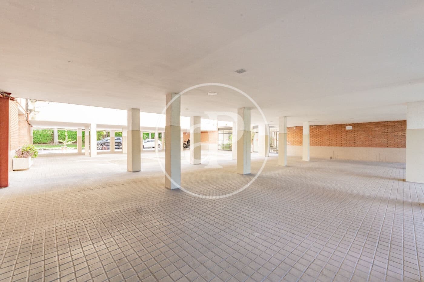 3 bedroom Apartment for sale in Madrid city with pool - € 629,000 (Ref: 9735594)