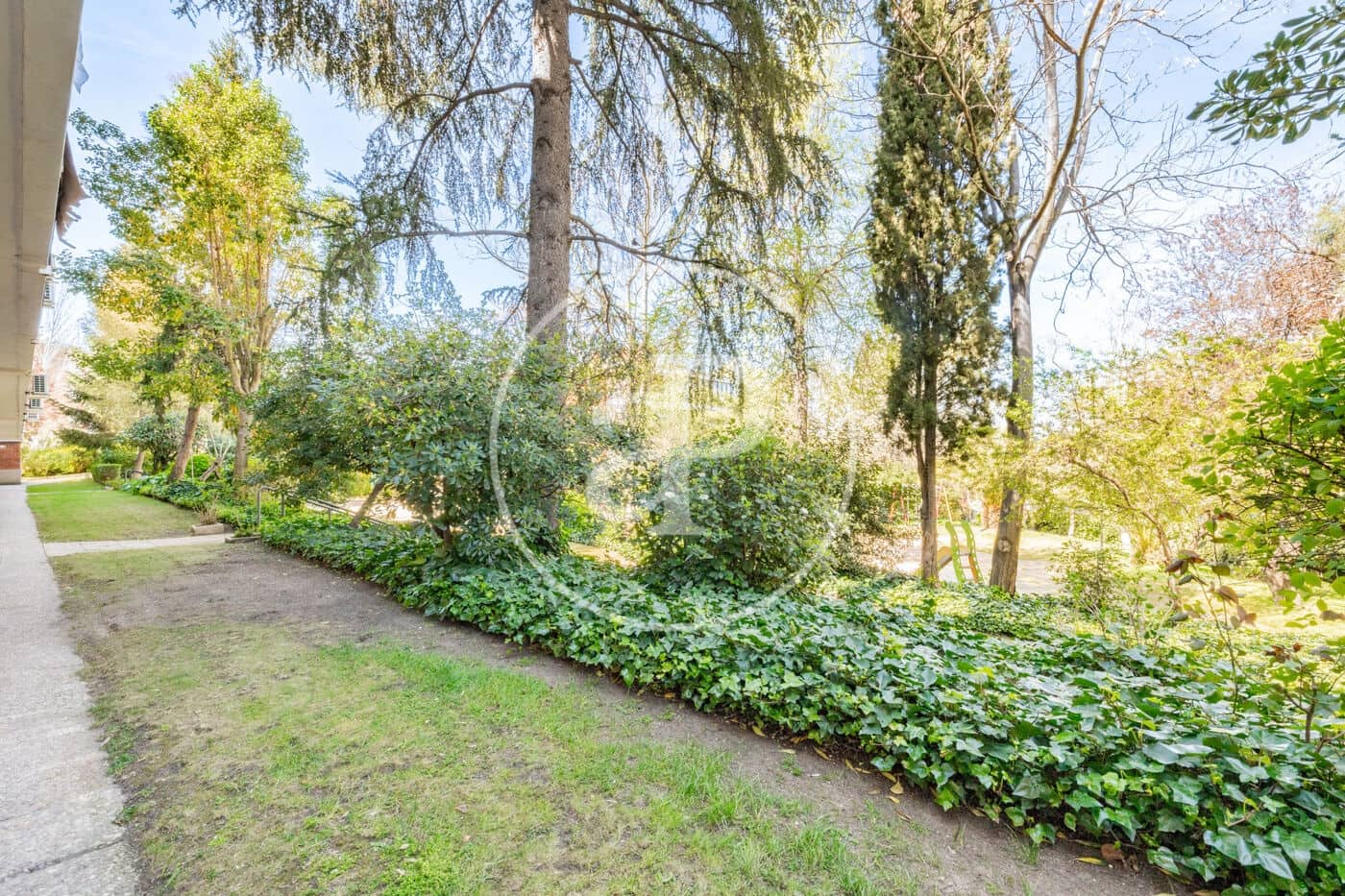 3 bedroom Apartment for sale in Madrid city with pool - € 629,000 (Ref: 9735594)