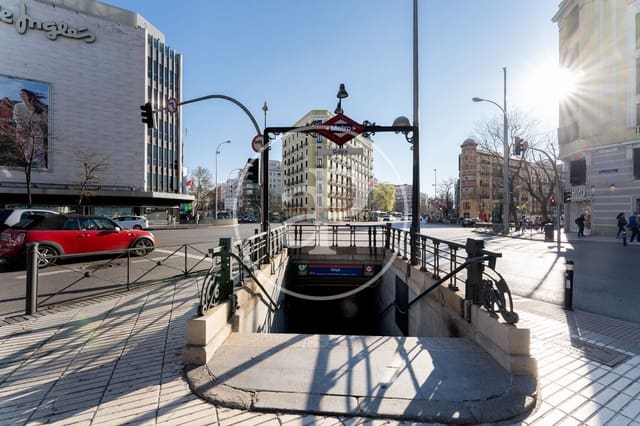 2 sovrum Lägenhet till salu i Goya, Madrid stad - 862 000 € (Ref: 9735595)