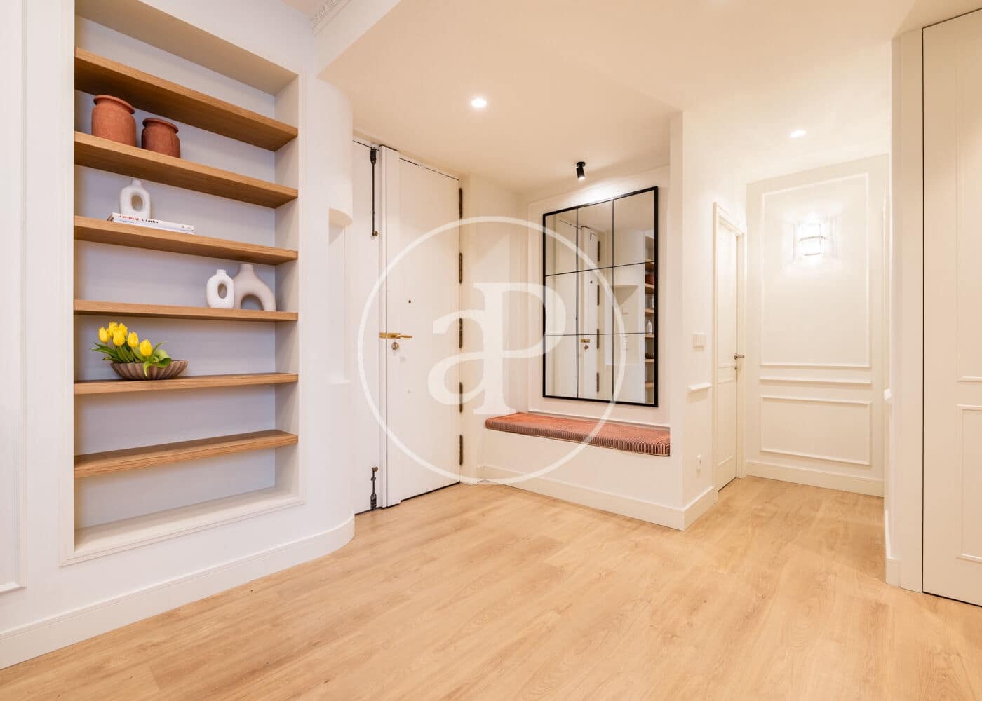 3 soveværelse Lejlighed til salg i Madrid by - € 1.875.000 (Ref: 9735596)