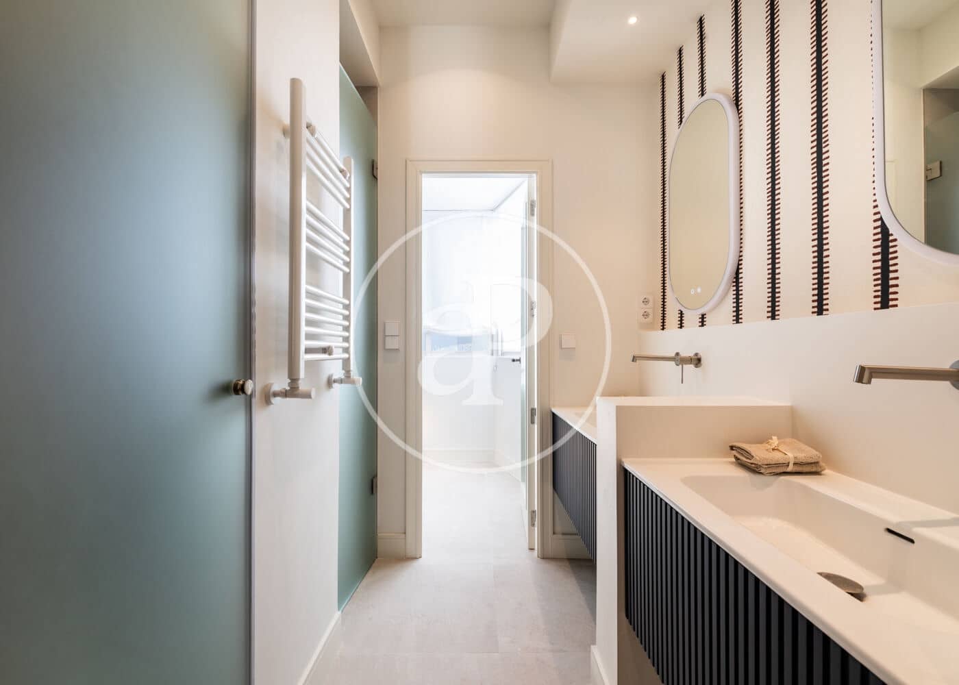 3 soveværelse Lejlighed til salg i Madrid by - € 1.875.000 (Ref: 9735596)