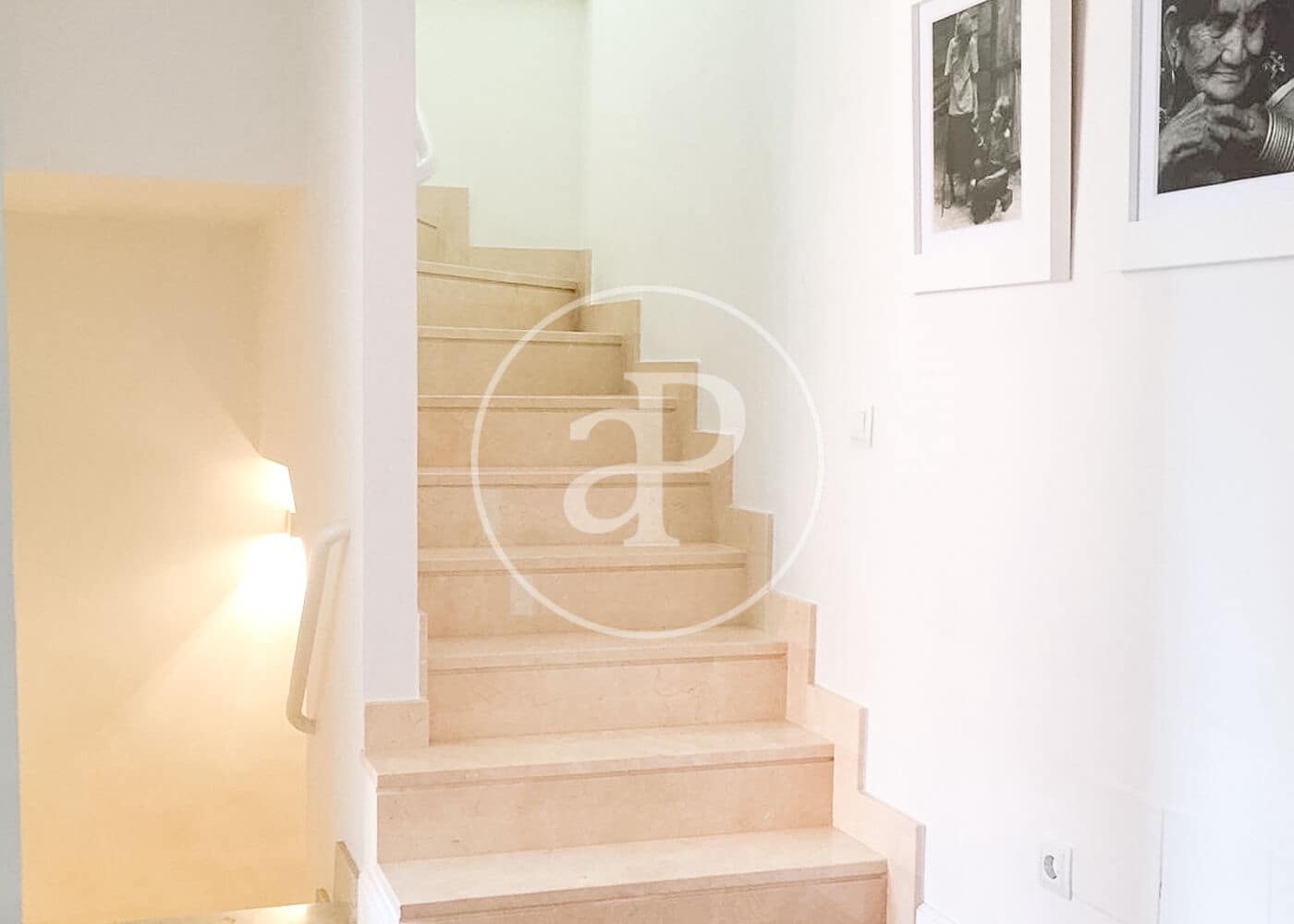 4 bedroom Villa for sale in San Sebastian de los Reyes with pool - € 795,000 (Ref: 9735597)