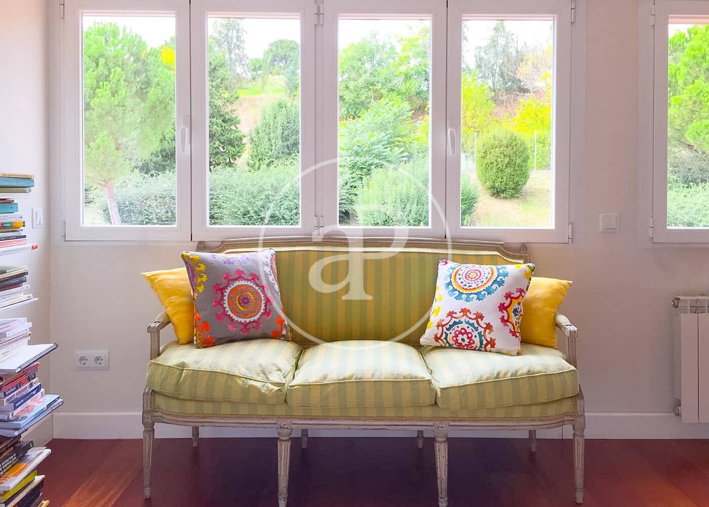 4 bedroom Villa for sale in San Sebastian de los Reyes with pool - € 795,000 (Ref: 9735597)