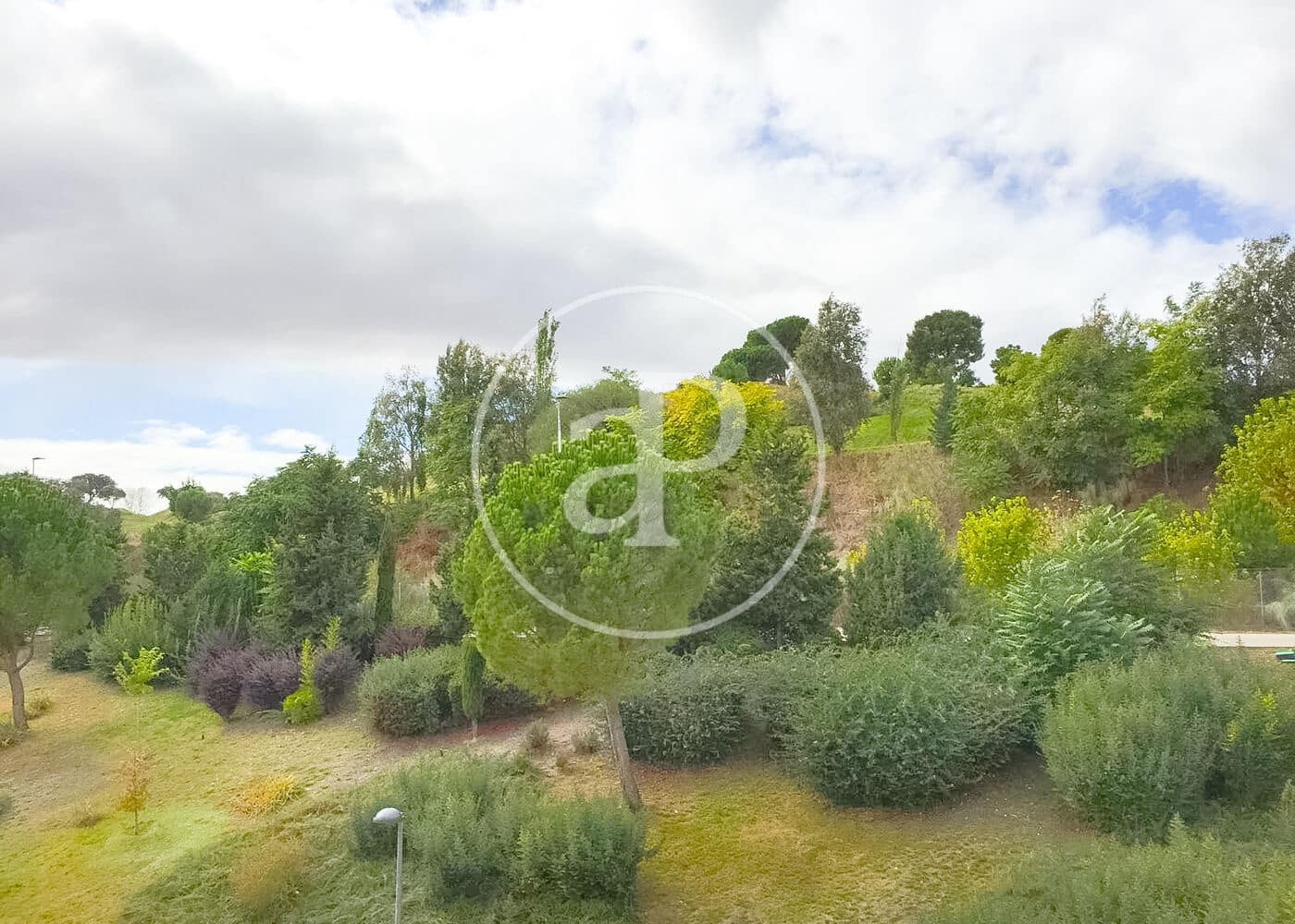 4 bedroom Villa for sale in San Sebastian de los Reyes with pool - € 795,000 (Ref: 9735597)