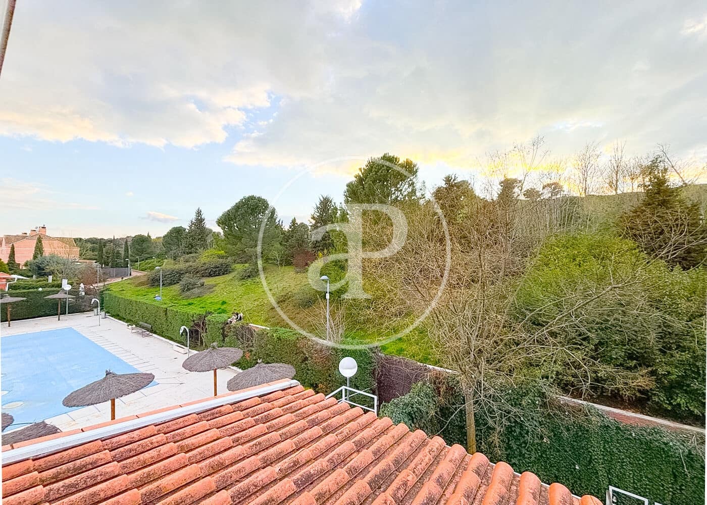 4 bedroom Villa for sale in San Sebastian de los Reyes with pool - € 795,000 (Ref: 9735597)