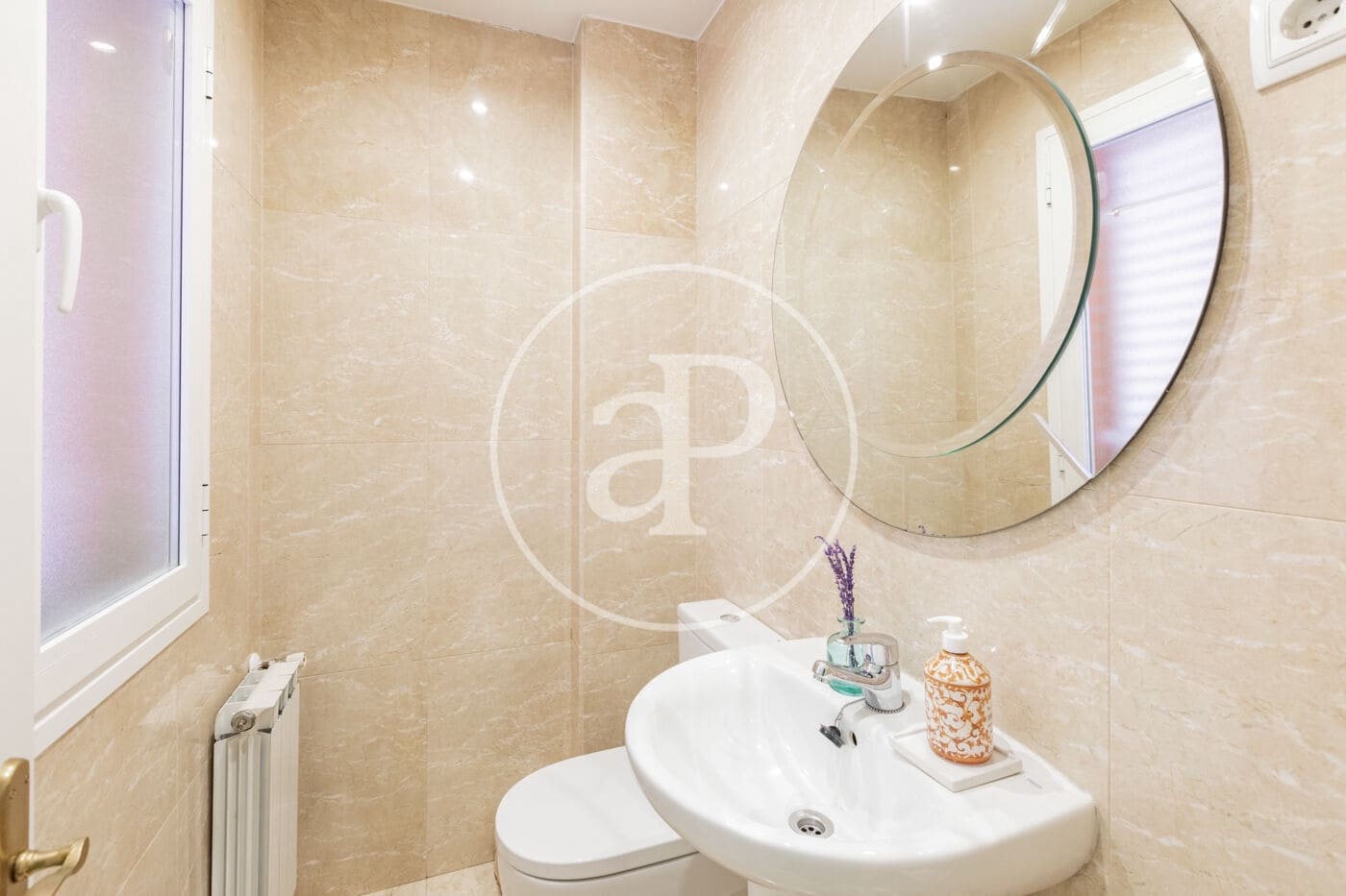 4 bedroom Villa for sale in San Sebastian de los Reyes with pool - € 775,000 (Ref: 9735597)