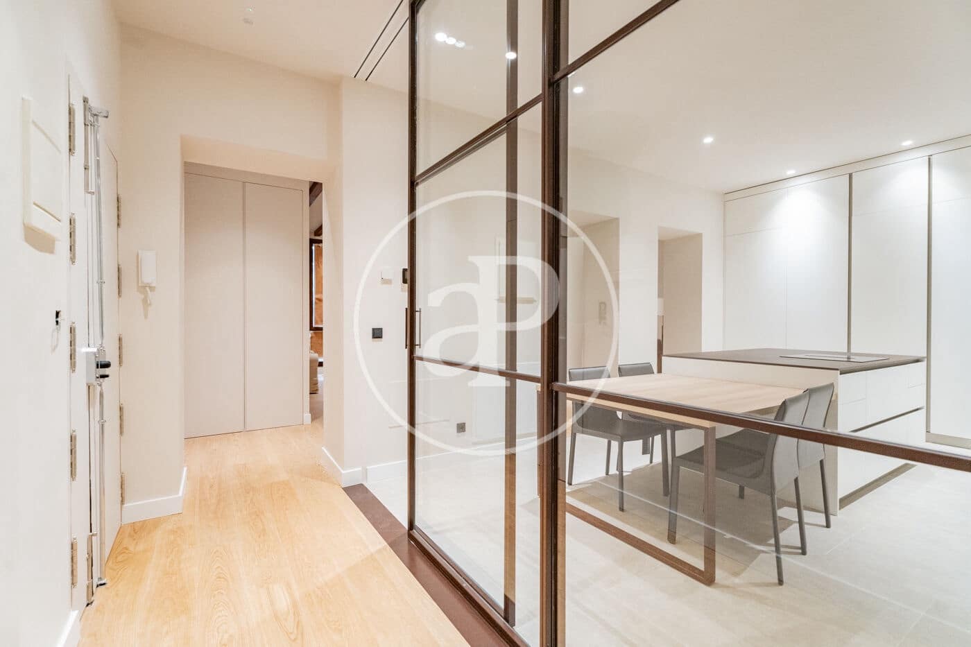 2 quarto Apartamento para venda em Madrid cidade - 1 950 000 € (Ref: 9735598)