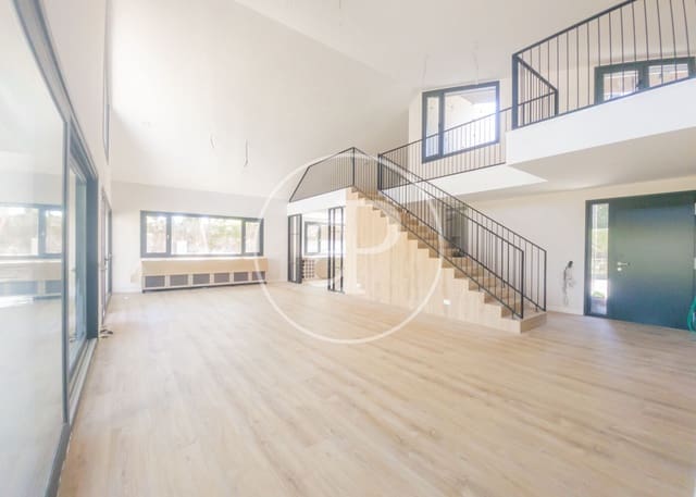 5 makuuhuone Huvila myytävänä paikassa Pozuelo de Alarcón mukana uima-altaan - 4 200 000 € (Ref: 9738573)