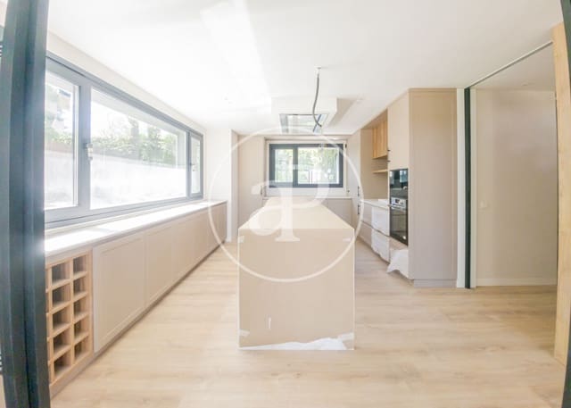 5 makuuhuone Huvila myytävänä paikassa Pozuelo de Alarcón mukana uima-altaan - 4 200 000 € (Ref: 9738573)