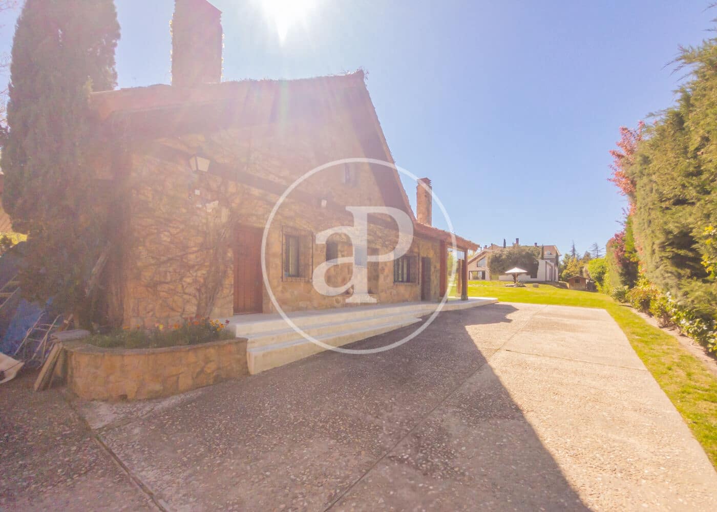 5 sovrum Villa till salu i Pozuelo de Alarcon med pool - 4 200 000 € (Ref: 9738573)