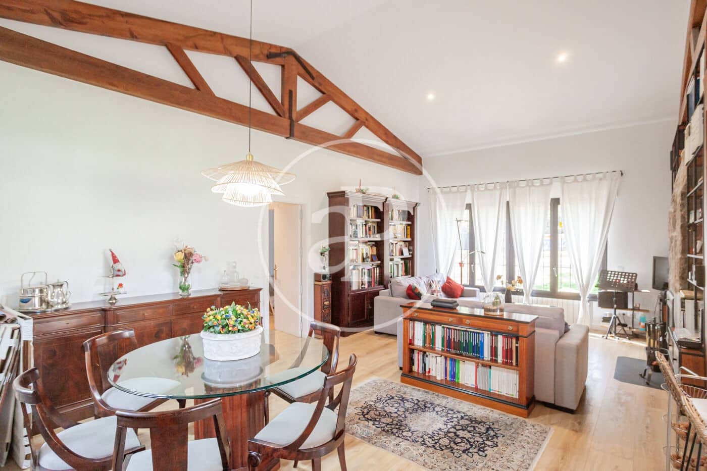 5 bedroom Villa for sale in Pozuelo de Alarcon with pool - € 4,200,000 (Ref: 9738573)