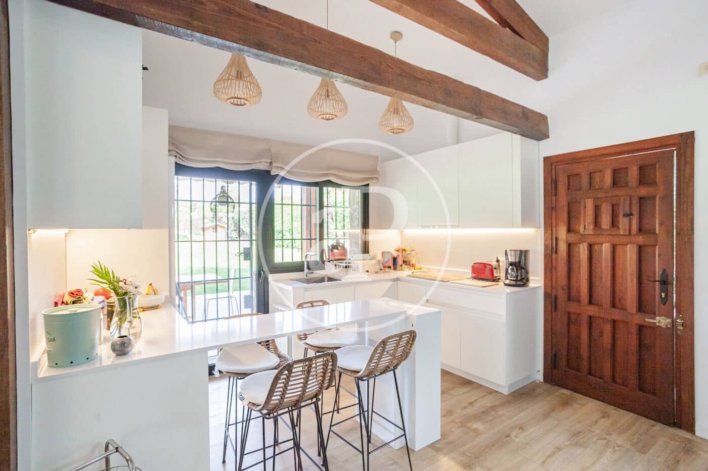 5 bedroom Villa for sale in Pozuelo de Alarcon with pool - € 4,200,000 (Ref: 9738573)