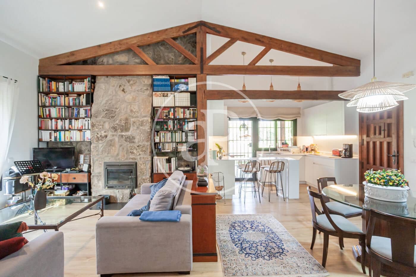 5 bedroom Villa for sale in Pozuelo de Alarcon with pool - € 4,200,000 (Ref: 9738573)