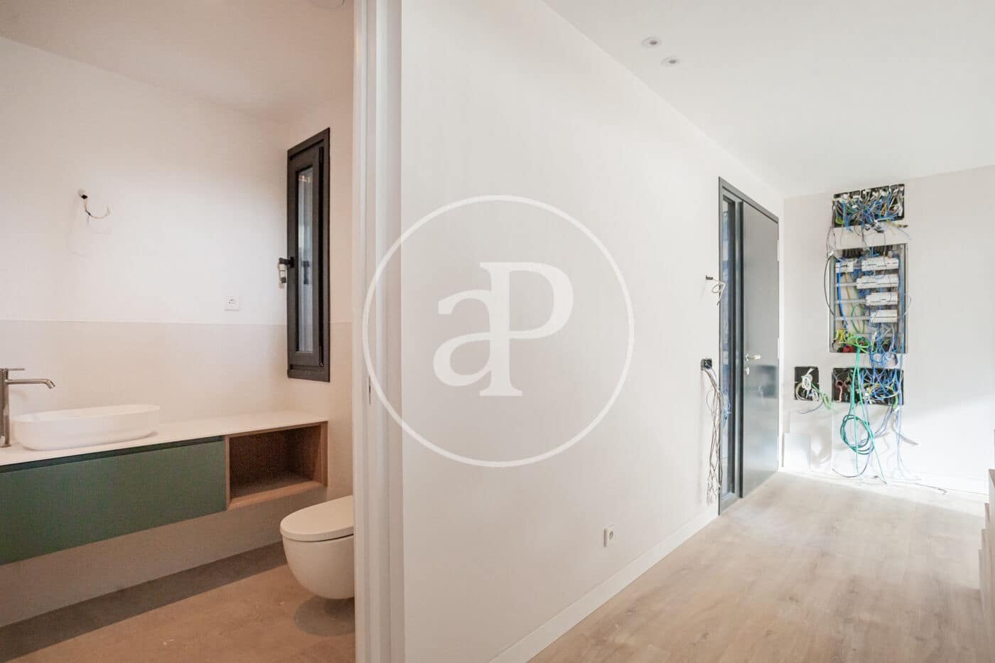 5 bedroom Villa for sale in Pozuelo de Alarcon with pool - € 4,200,000 (Ref: 9738573)