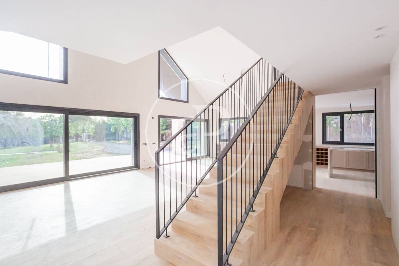 5 bedroom Villa for sale in Pozuelo de Alarcon with pool - € 4,200,000 (Ref: 9738573)