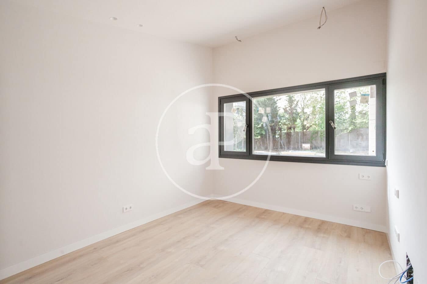 5 bedroom Villa for sale in Pozuelo de Alarcon with pool - € 4,200,000 (Ref: 9738573)