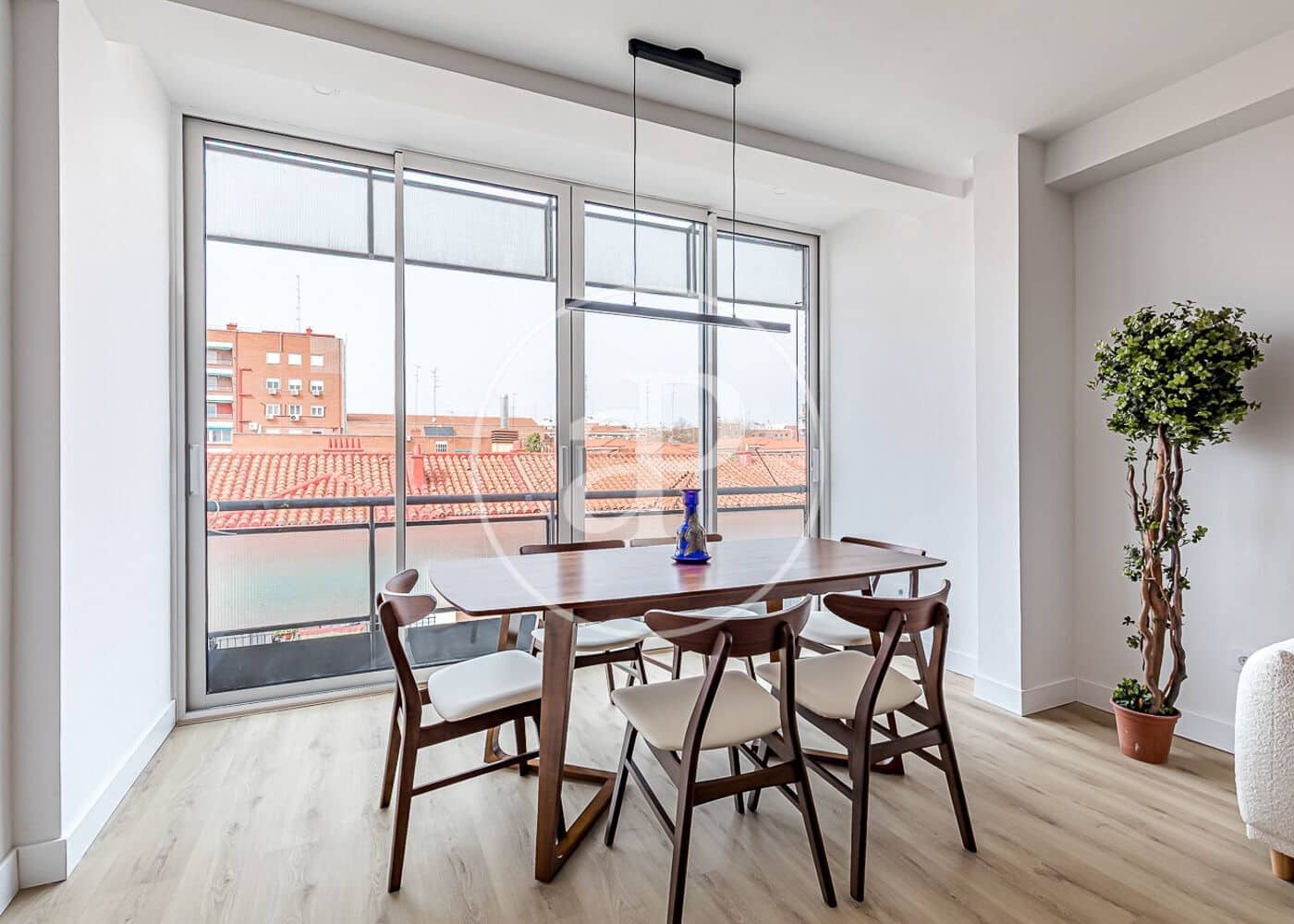 4 soveværelse Lejlighed til salg i Madrid by - € 1.350.000 (Ref: 9748074)