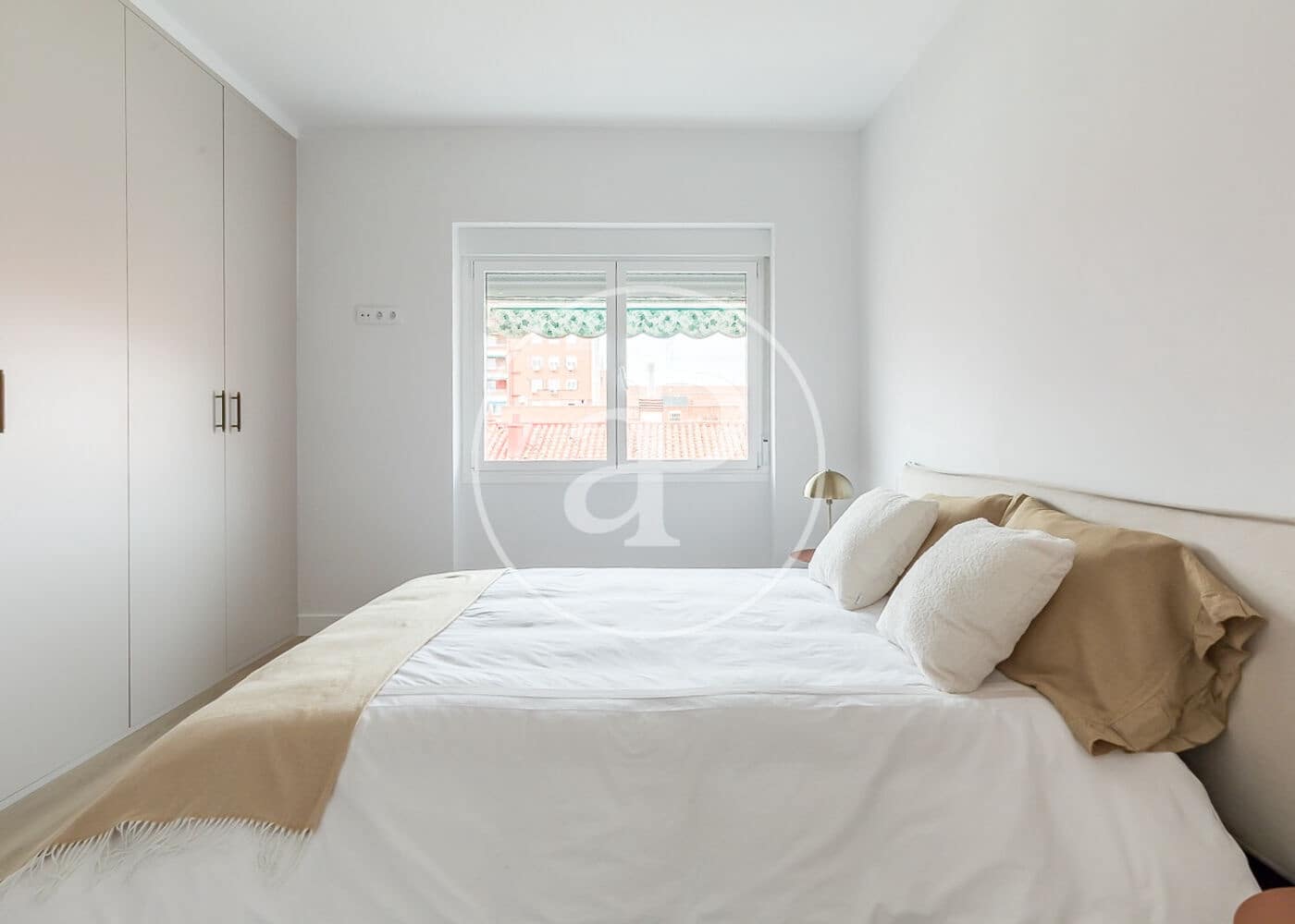 4 soveværelse Lejlighed til salg i Madrid by - € 1.350.000 (Ref: 9748074)