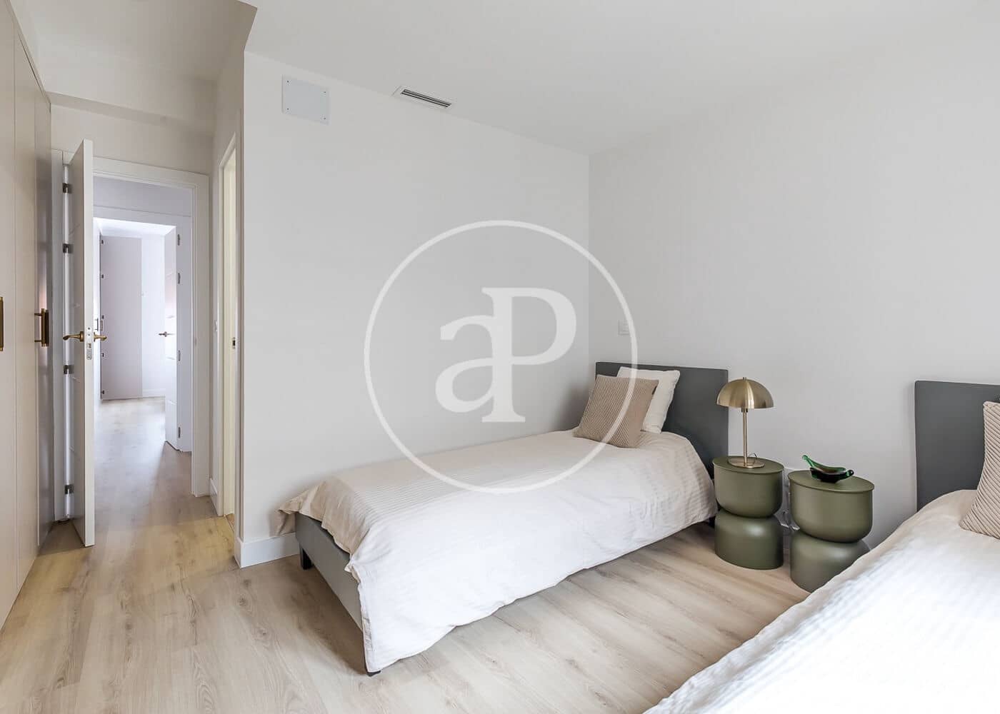 4 soveværelse Lejlighed til salg i Madrid by - € 1.350.000 (Ref: 9748074)