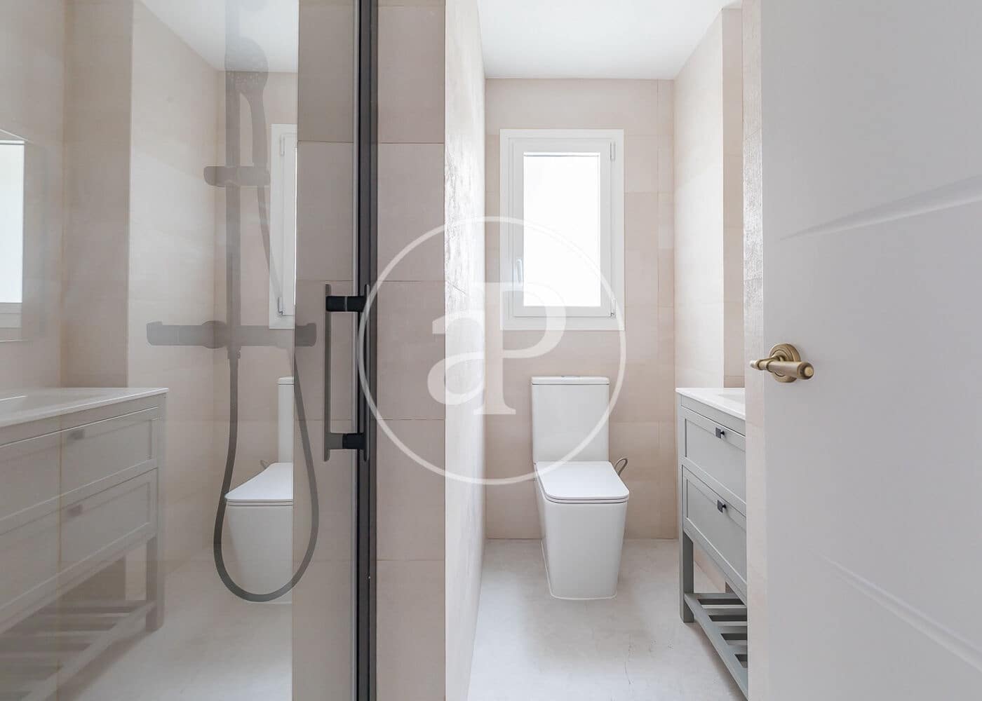 4 soveværelse Lejlighed til salg i Madrid by - € 1.350.000 (Ref: 9748074)