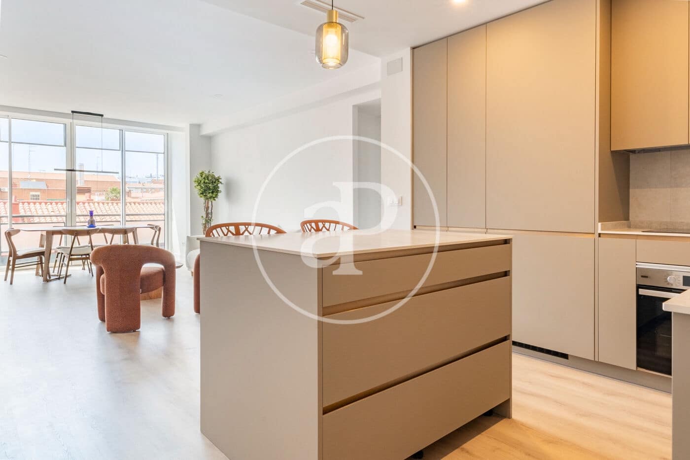 4 soveværelse Lejlighed til salg i Madrid by - € 1.290.000 (Ref: 9748074)