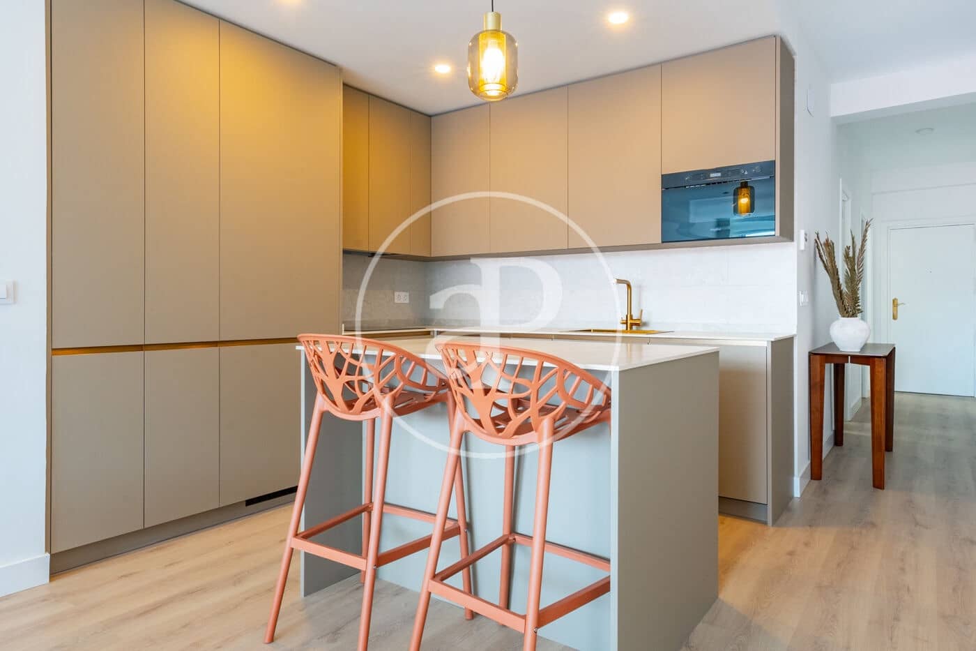 4 soveværelse Lejlighed til salg i Madrid by - € 1.290.000 (Ref: 9748074)