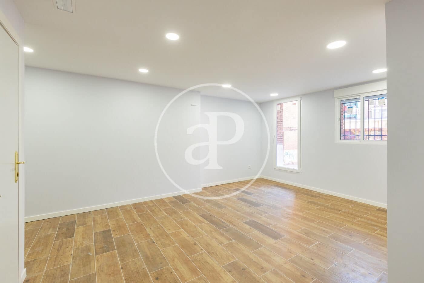 Villa til salg i Alcobendas - € 440.000 (Ref: 9748075)