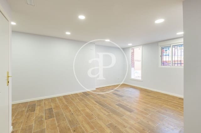 3 sypialnia Willa na sprzedaż w Alcobendas - 440 000 € (Ref: 9748075)