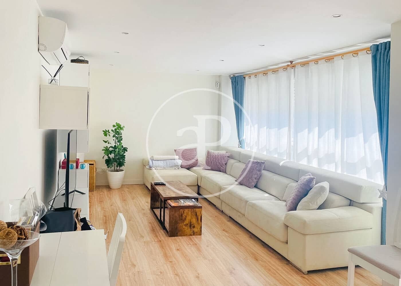 3 sovrum Lägenhet att hyra i Madrid stad med pool - 2 600 € (Ref: 9748076)