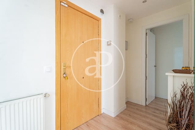 3 makuuhuone Huoneisto vuokrattavana paikassa Valverde, Madrid kaupunki mukana uima-altaan - 2 600 € (Ref: 9748076)