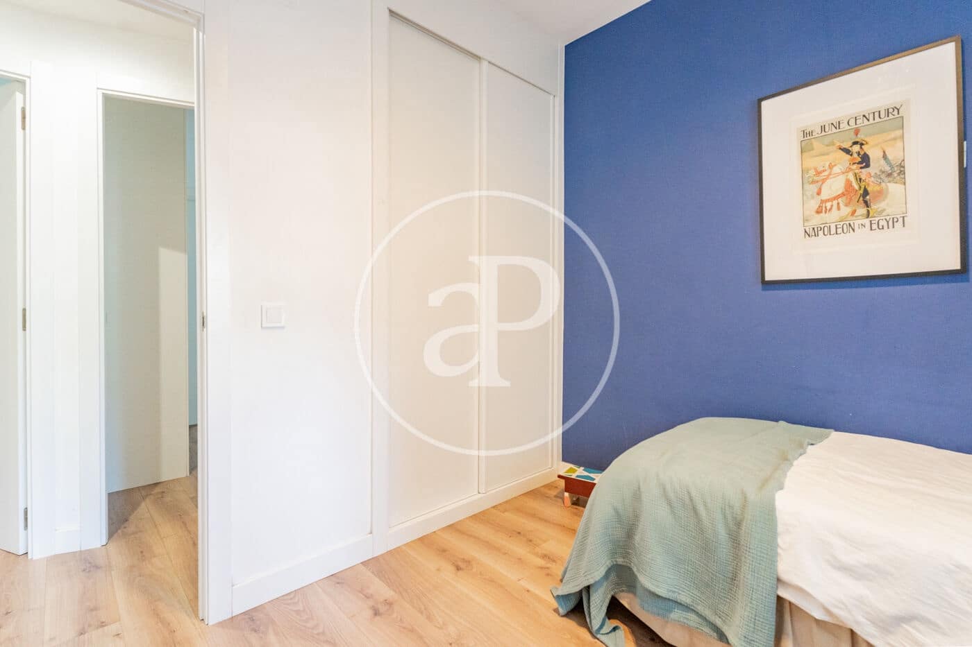 4 soverom Leilighet til leie i Madrid by med svømmebasseng - € 4 000 (Ref: 9752040)