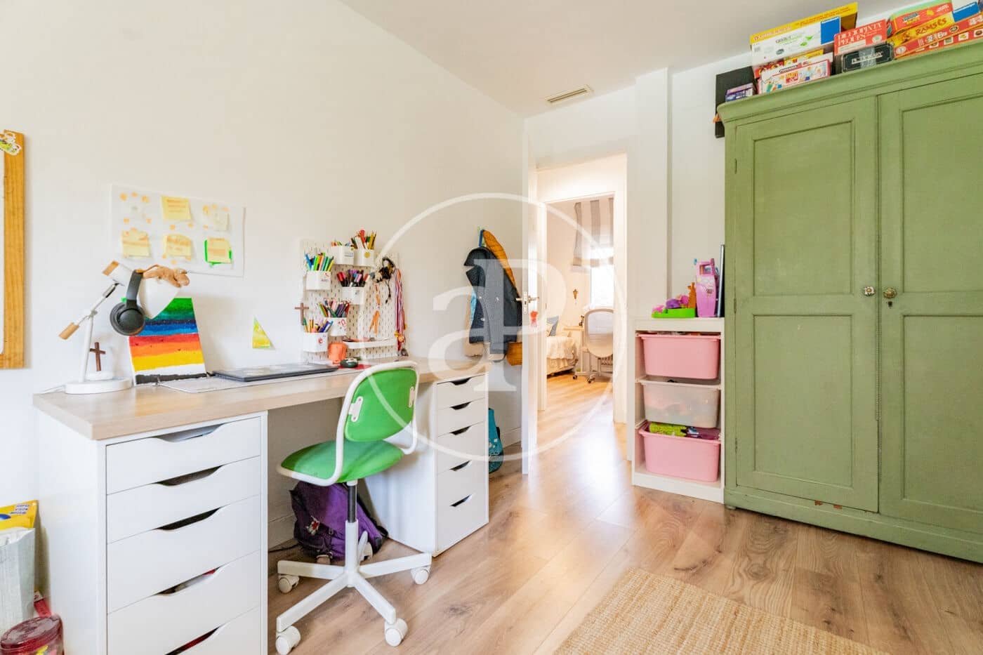 4 soverom Leilighet til leie i Madrid by med svømmebasseng - € 4 000 (Ref: 9752040)