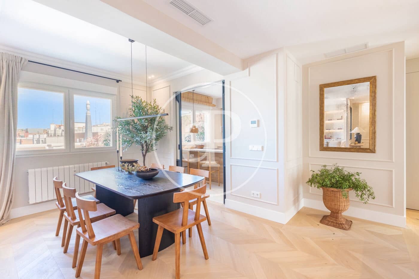 3 makuuhuone Kattohuoneisto myytävänä paikassa Madrid kaupunki - 1 645 000 € (Ref: 9752044)