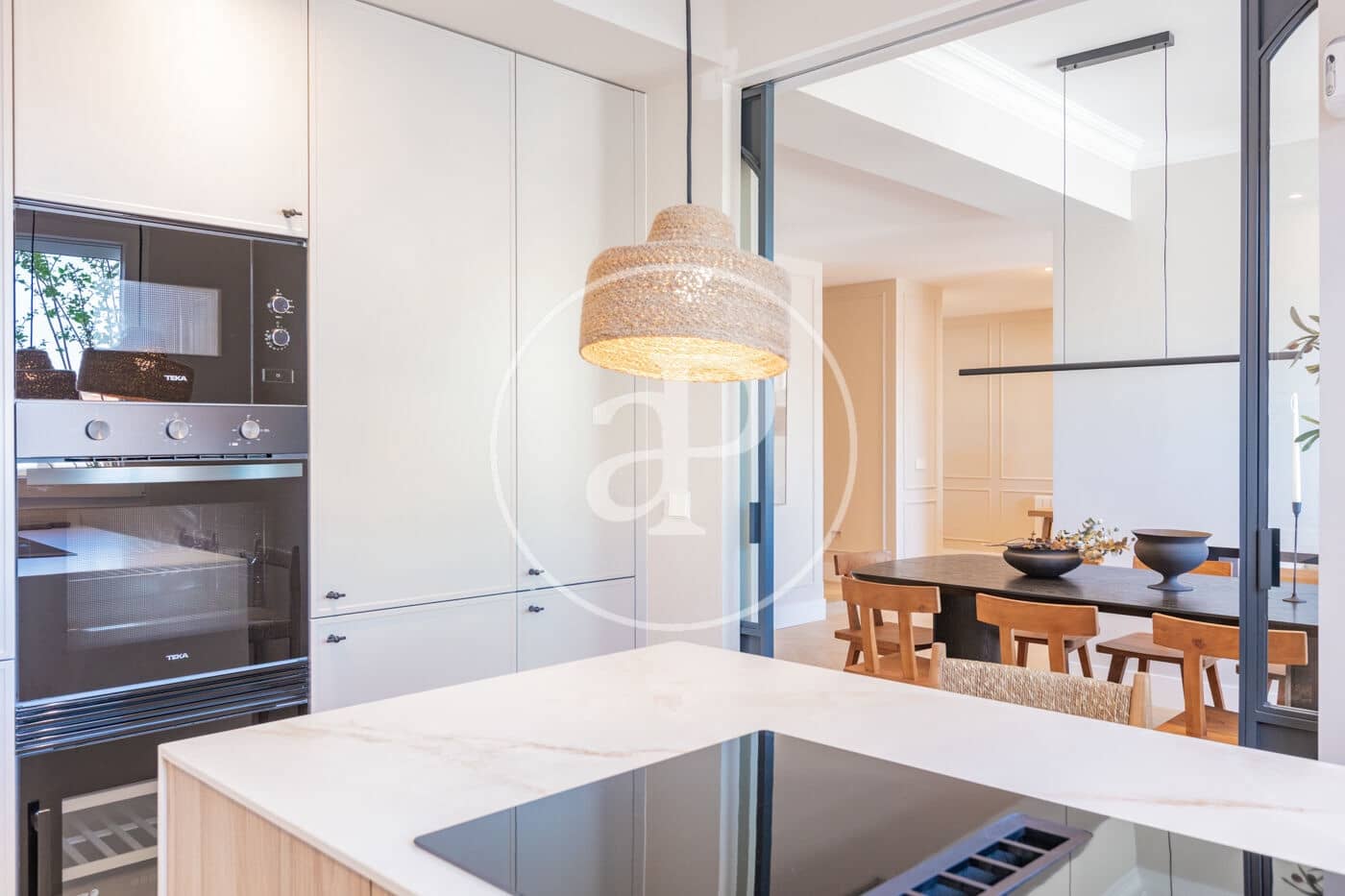 3 makuuhuone Kattohuoneisto myytävänä paikassa Madrid kaupunki - 1 645 000 € (Ref: 9752044)