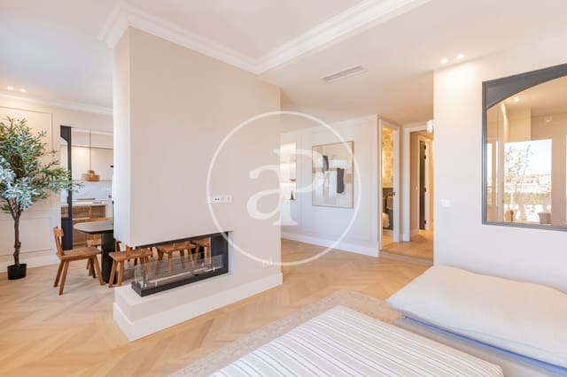 3 makuuhuone Kattohuoneisto myytävänä paikassa Universidad, Madrid kaupunki - 1 645 000 € (Ref: 9752044)