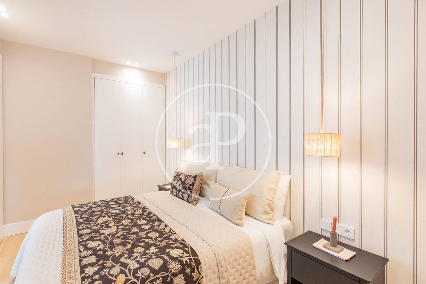 3 makuuhuone Kattohuoneisto myytävänä paikassa Madrid kaupunki - 1 645 000 € (Ref: 9752044)