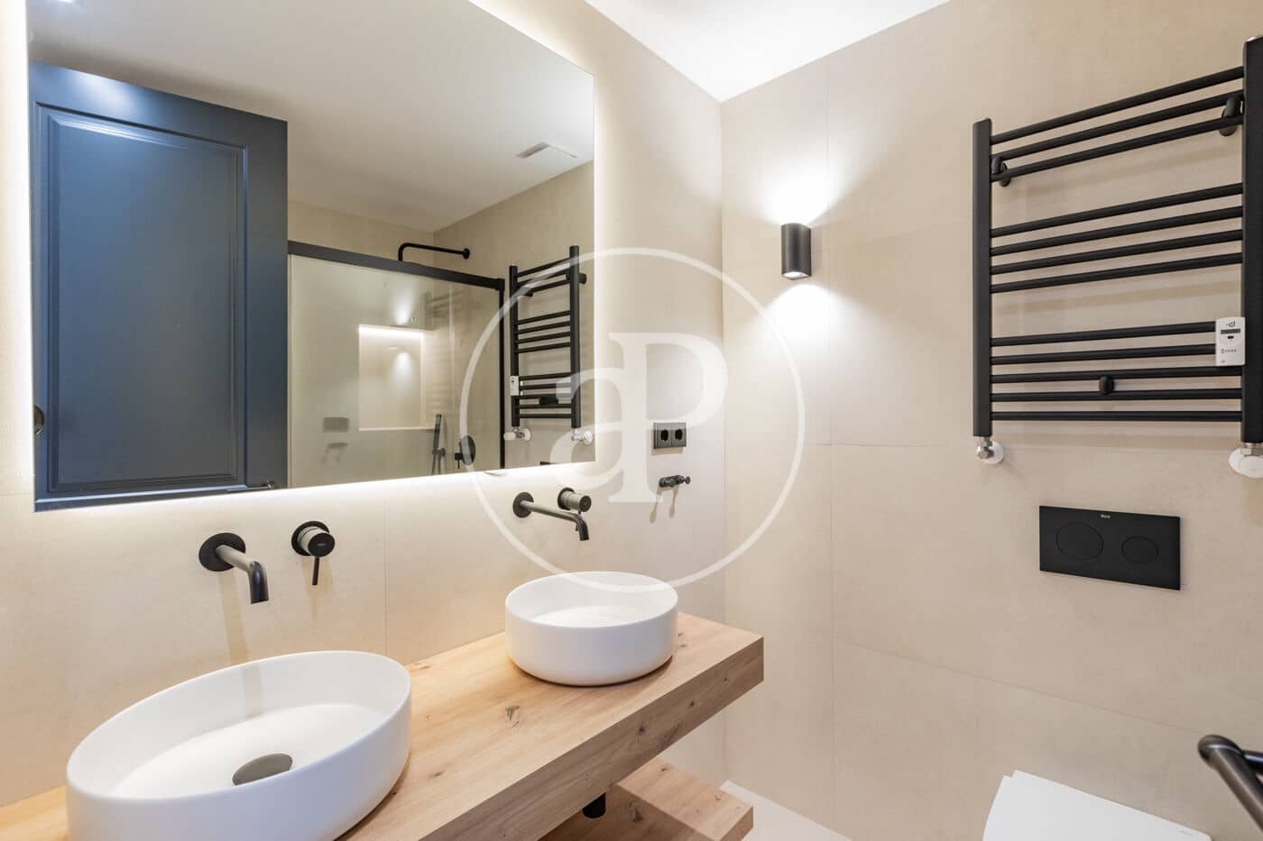 3 makuuhuone Kattohuoneisto myytävänä paikassa Madrid kaupunki - 1 645 000 € (Ref: 9752044)