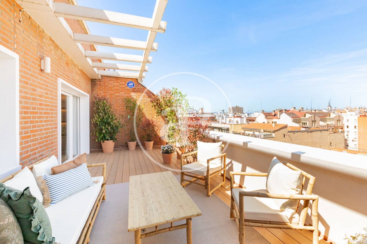 3 makuuhuone Kattohuoneisto myytävänä paikassa Madrid kaupunki - 1 645 000 € (Ref: 9752044)