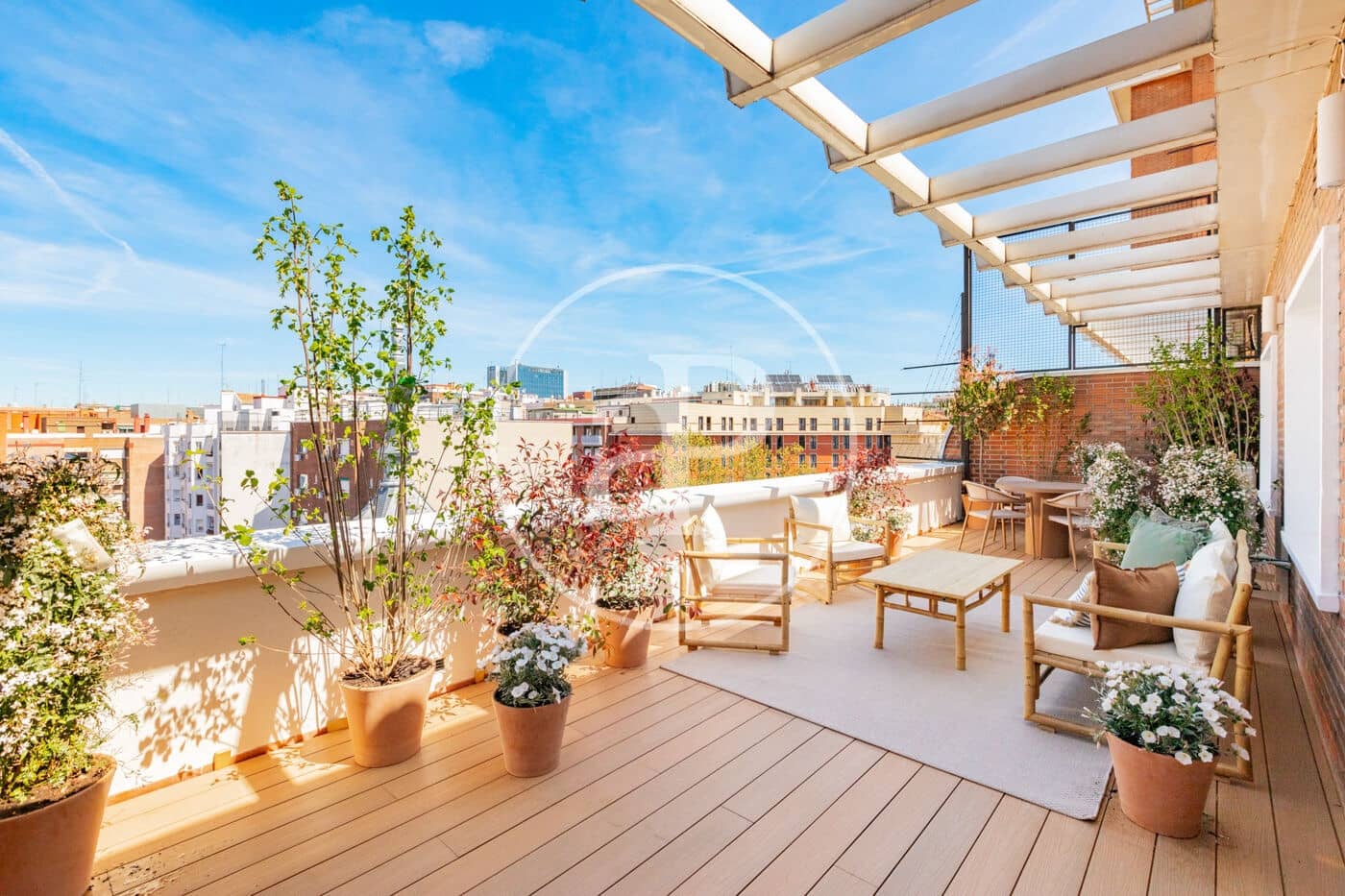 3 makuuhuone Kattohuoneisto myytävänä paikassa Madrid kaupunki - 1 645 000 € (Ref: 9752044)