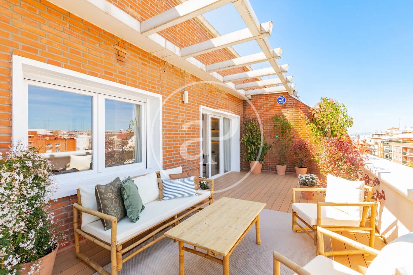 3 makuuhuone Kattohuoneisto myytävänä paikassa Madrid kaupunki - 1 645 000 € (Ref: 9752044)