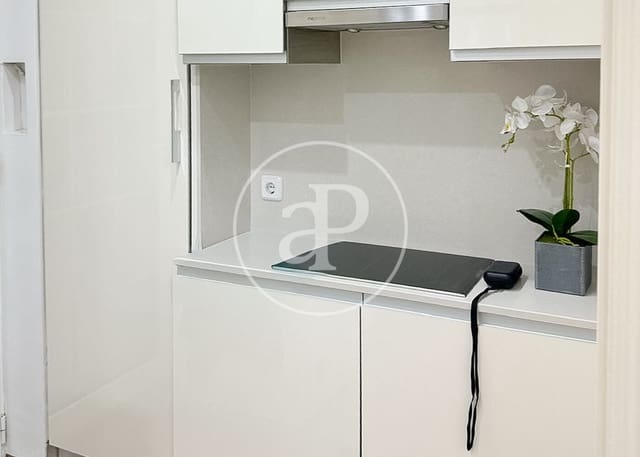 1 soveværelse Lejlighed til leje i Prosperidad, Madrid by - € 1.400 (Ref: 9755694)